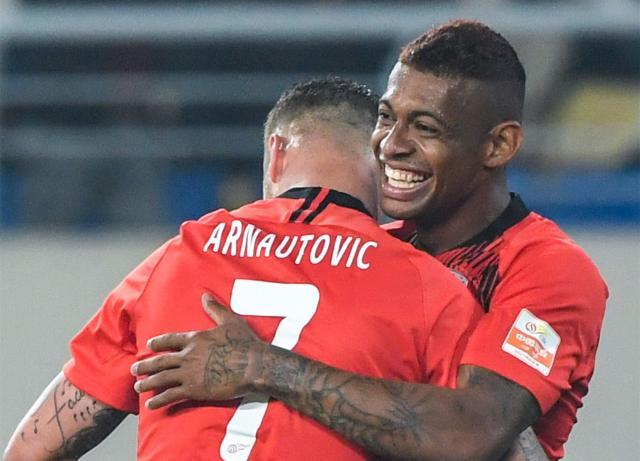 Crown sports-2战4球“巴西武磊”领跑射手榜 有他在谁还想浩克？