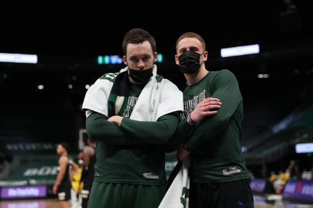 1612428815345092284.jpg EtW03uNXAAMqz1O.jpg